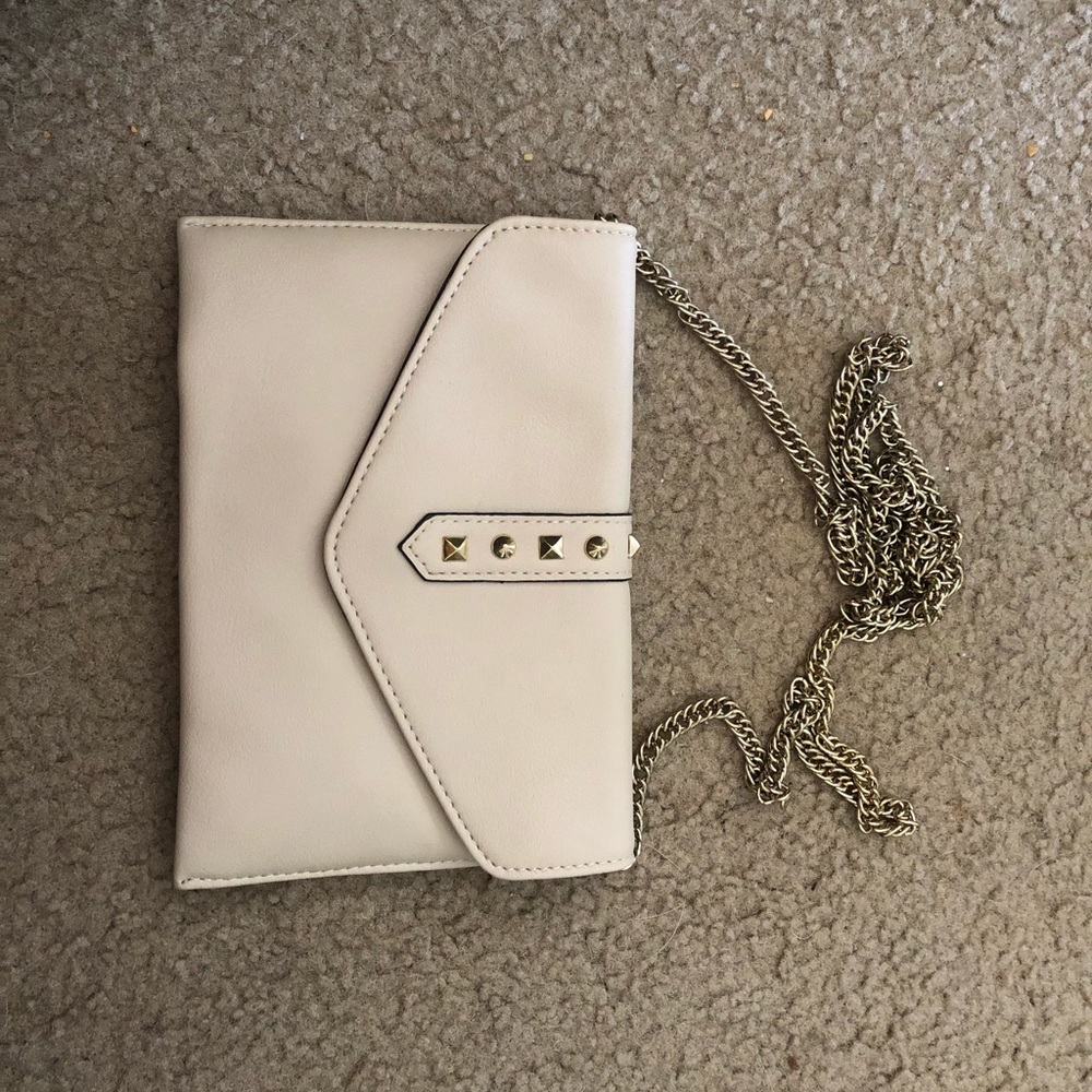 Pink Danielle Nicole cross body clutch